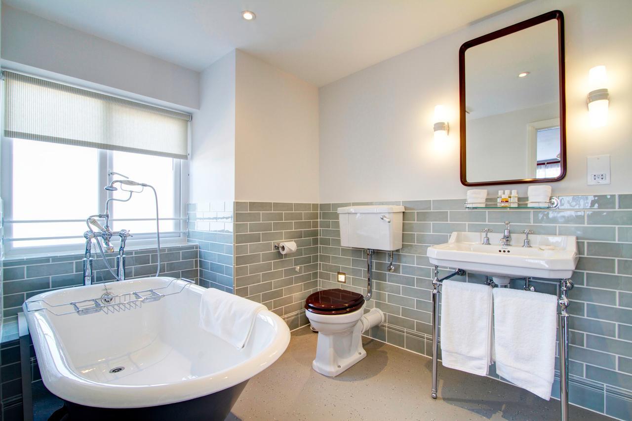 The Seaside Boarding House Hotel Burton Bradstock Buitenkant foto